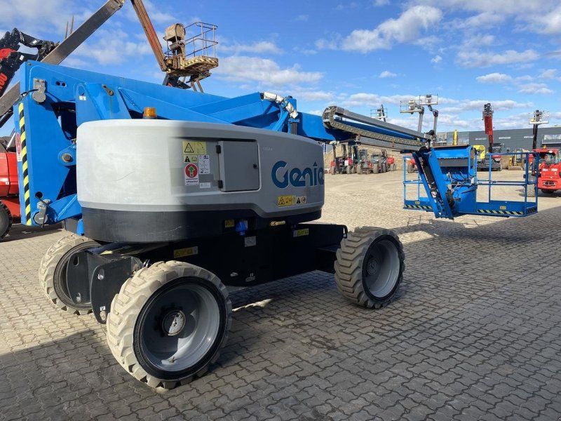 Genie Z60/37 DC