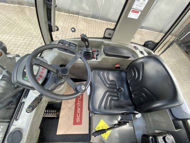 AR320 Cab