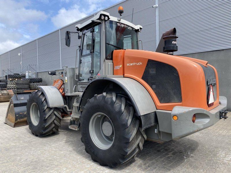 AR250E