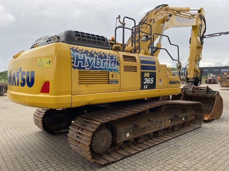 Komatsu HB365LC-3