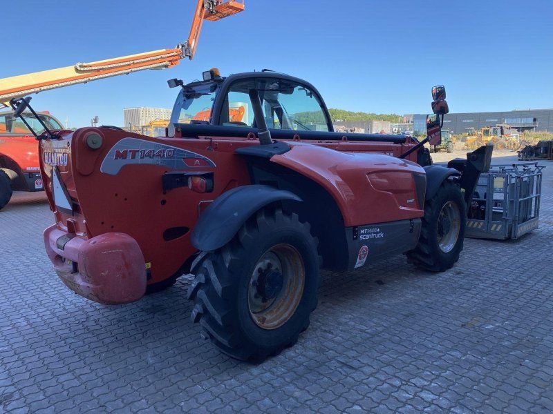 Manitou MT1440A ST3B