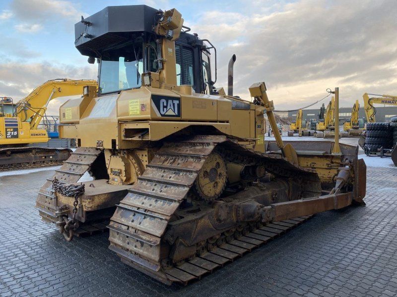 Caterpillar D6T LGP