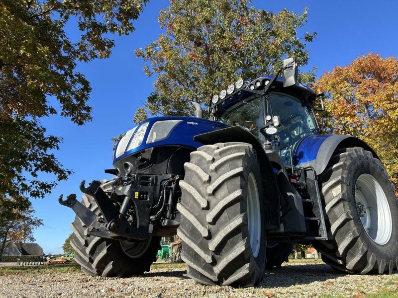 New Holland T7.315 AC BLUEPOWER