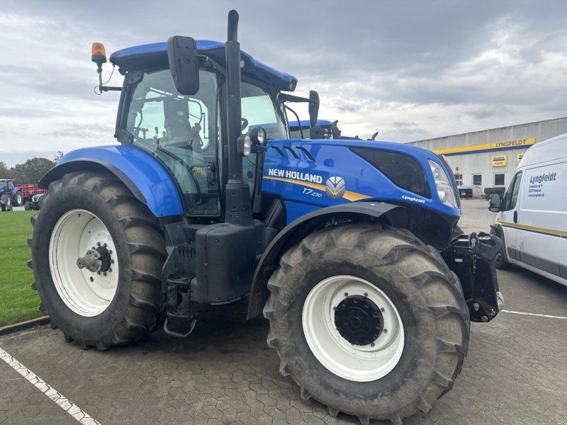 New Holland T7.230 CLASSIC 4B