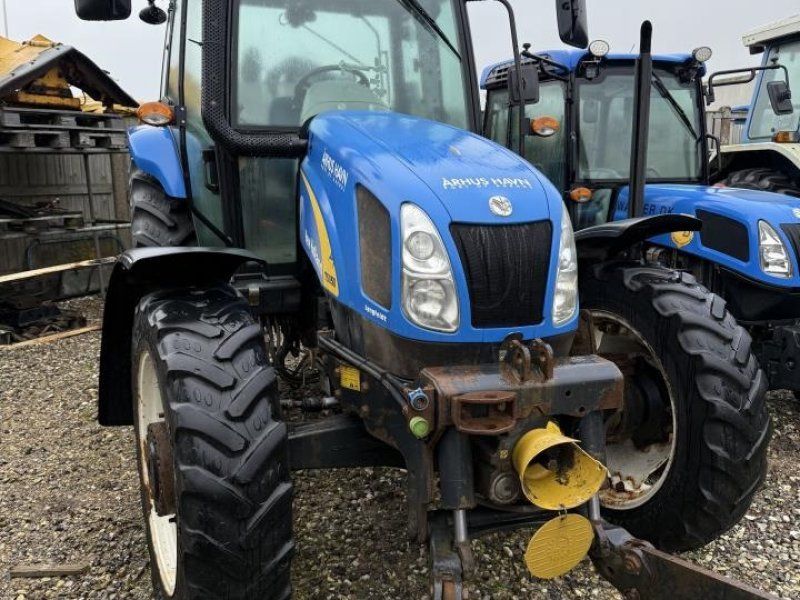 New Holland T5050 Key
