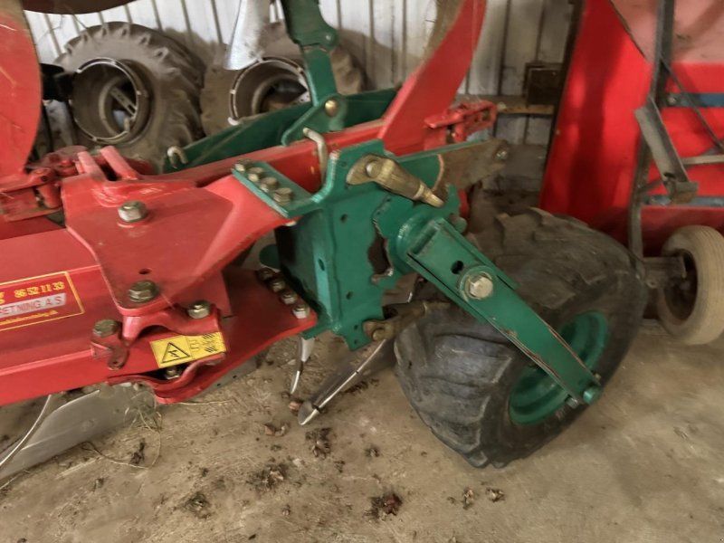 Kverneland 150S 4 FURET VARIO