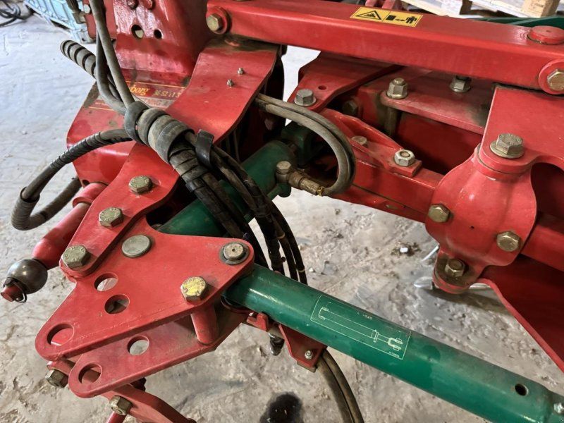 Kverneland 150S 4 FURET VARIO