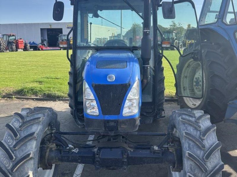 New Holland TN75SA