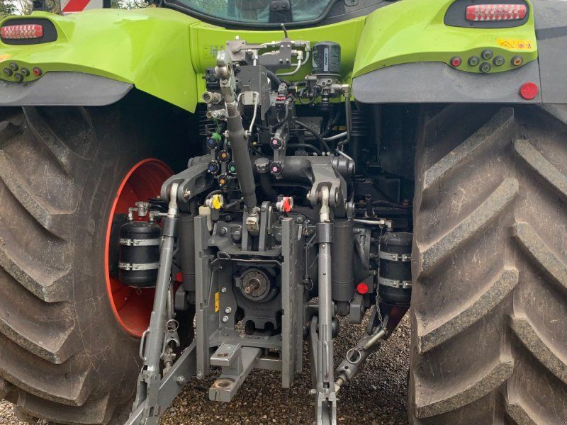 Claas AXION 870 CMATIC