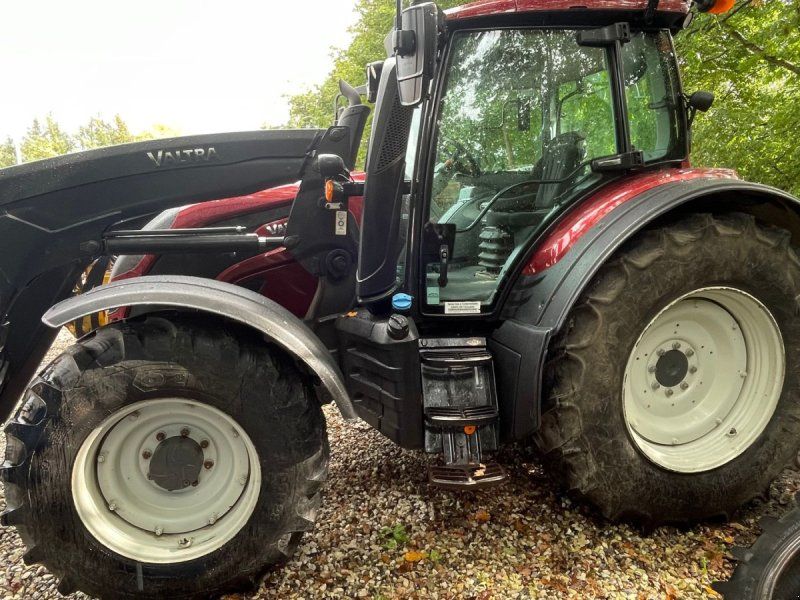 Valtra N154 Aktiv