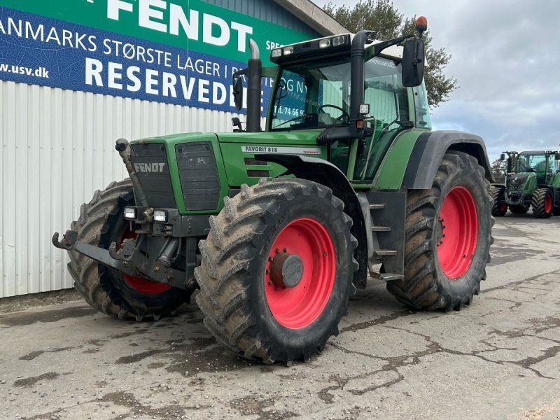 Fendt Favorit 818