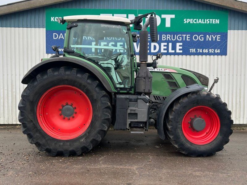 Fendt 724 Vario SCR Profi Plus Få timer
