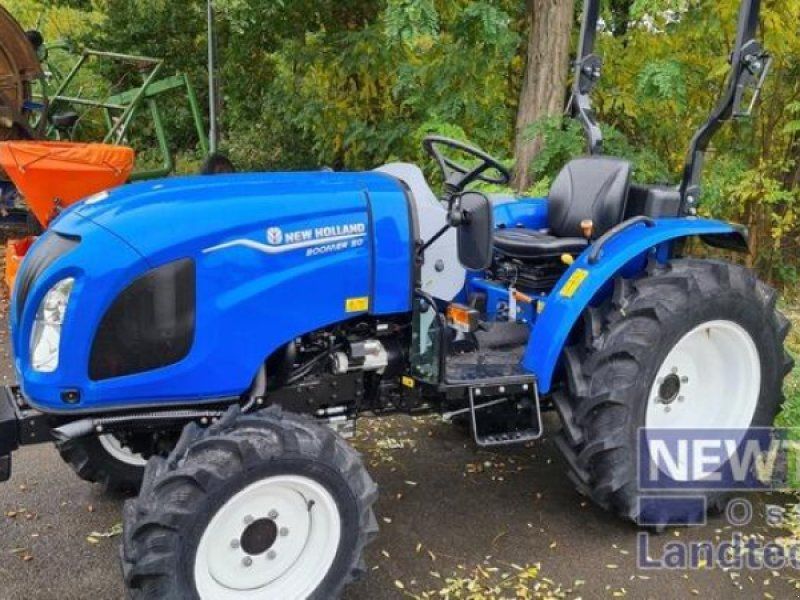 New Holland BOOMER 50