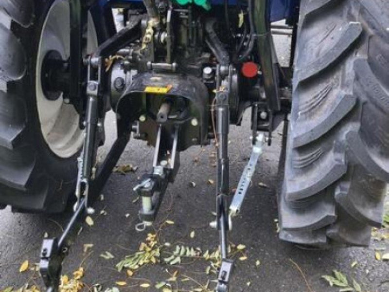 New Holland BOOMER 50