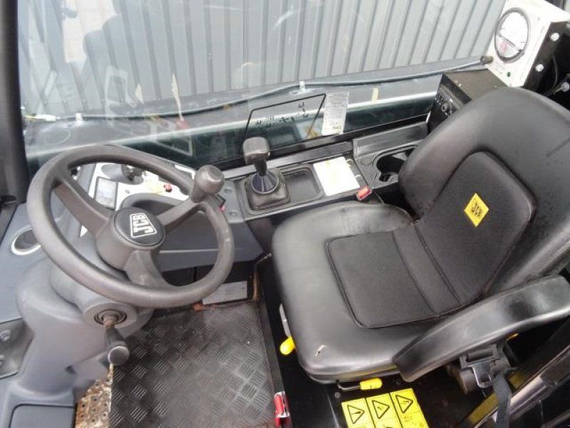 JCB 30D