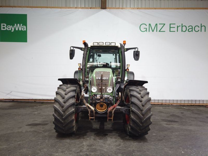 Fendt FAVORIT 716 VARIO