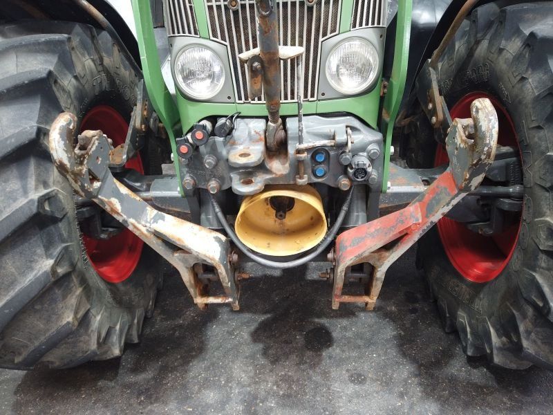 Fendt FAVORIT 716 VARIO