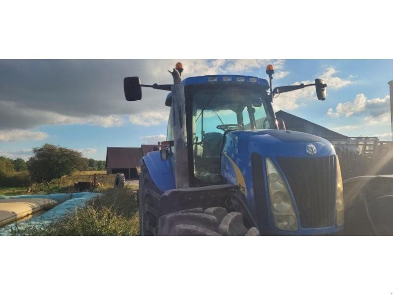 New Holland TG230