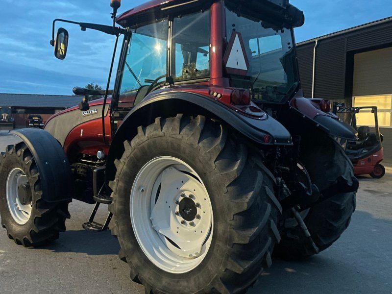 Valtra T151