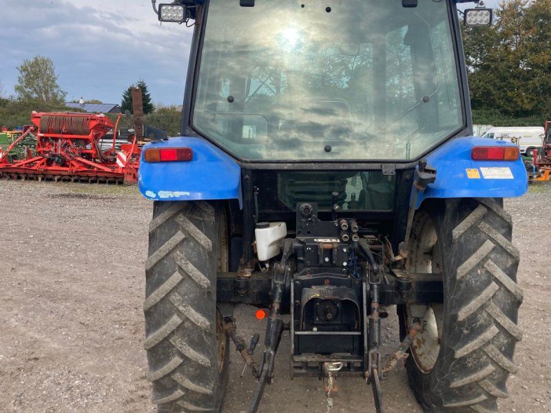 New Holland TL90A