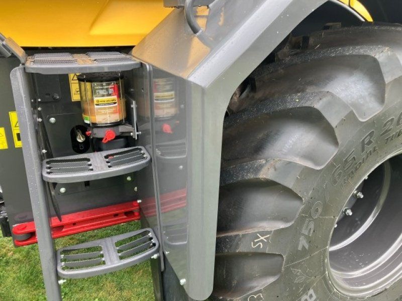 New Holland W170D2 Z Linkage S5