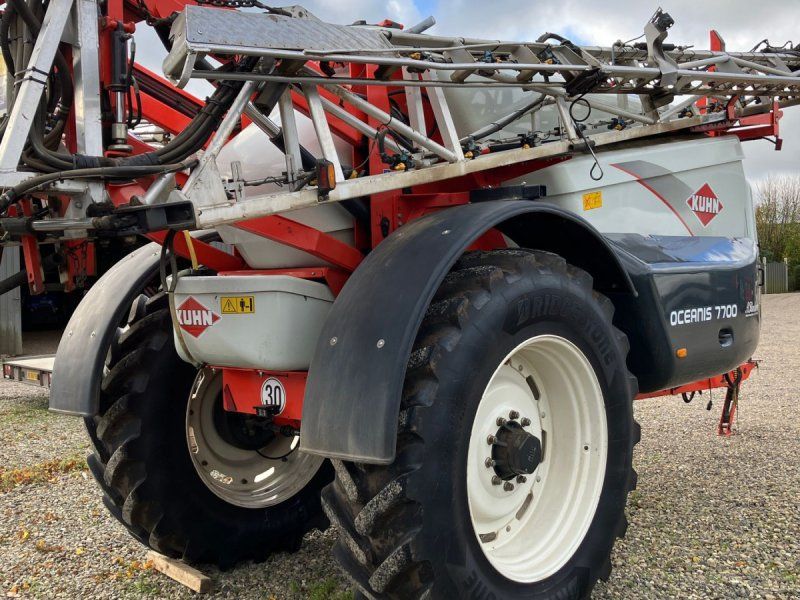 Kuhn OCEANIS 7700 L 30M