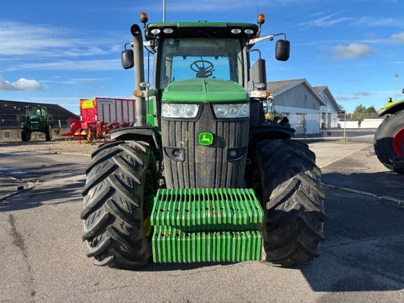 John Deere 7260 R