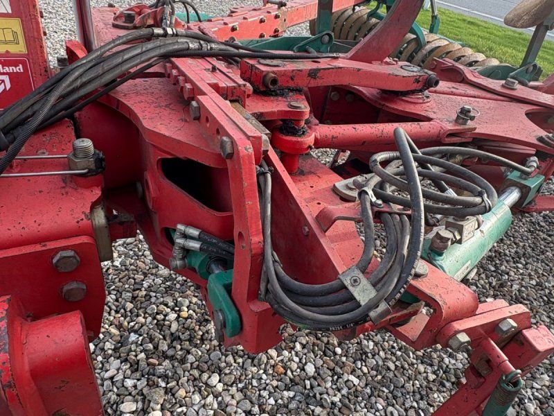 Kverneland 100-300-30 Med packomat