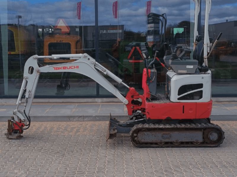 Takeuchi TB210R