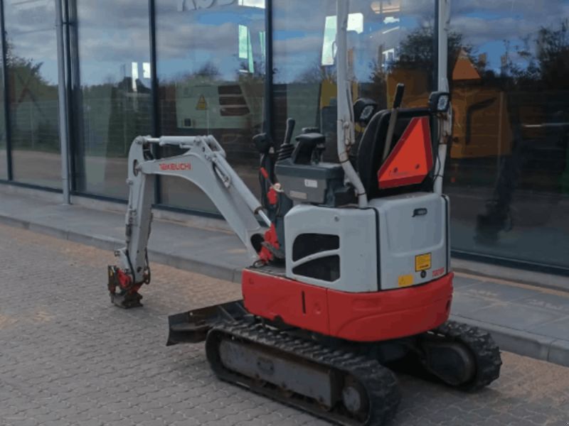 Takeuchi TB210R