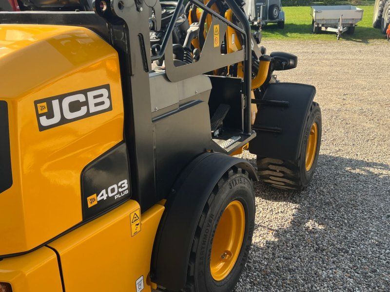 JCB 403 Plus Agri