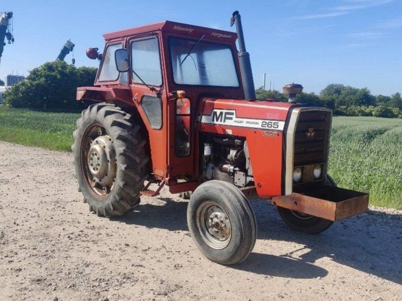 Massey Ferguson 3 stk 265 1 stk 285 1 stk 375 1 stk. 590