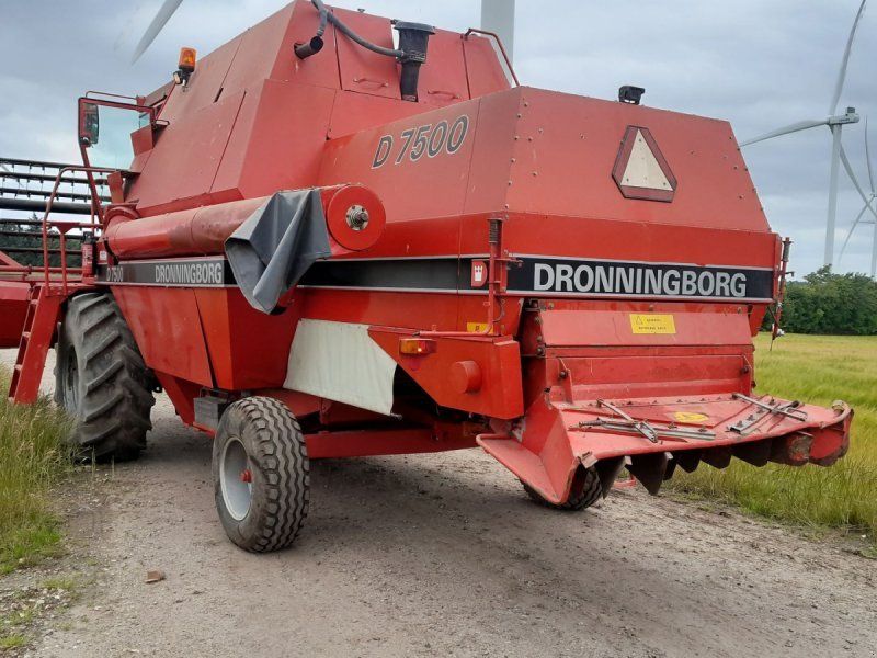 D7500 med snitter og aircon 3 gears hydro en af de sidste produc