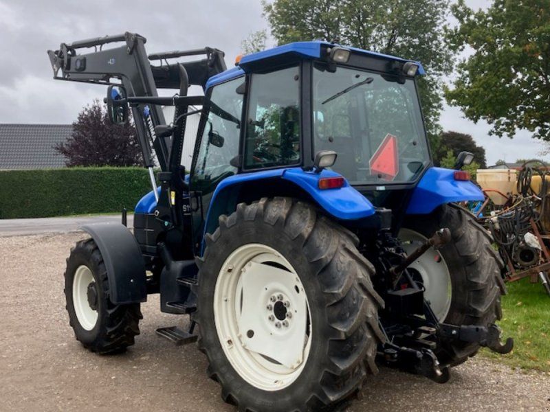 New Holland TS115