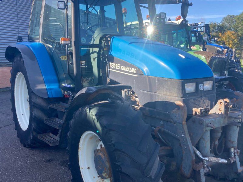 New Holland TS115