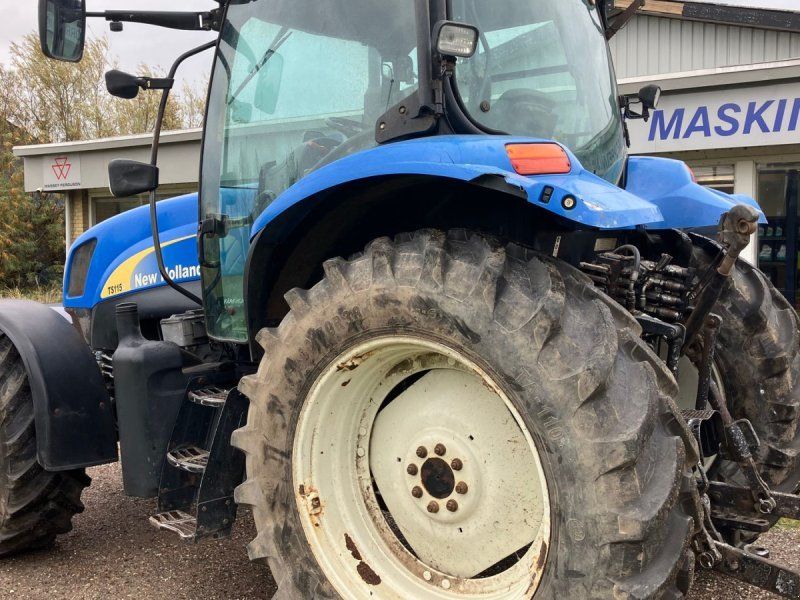 New Holland TS 115 A