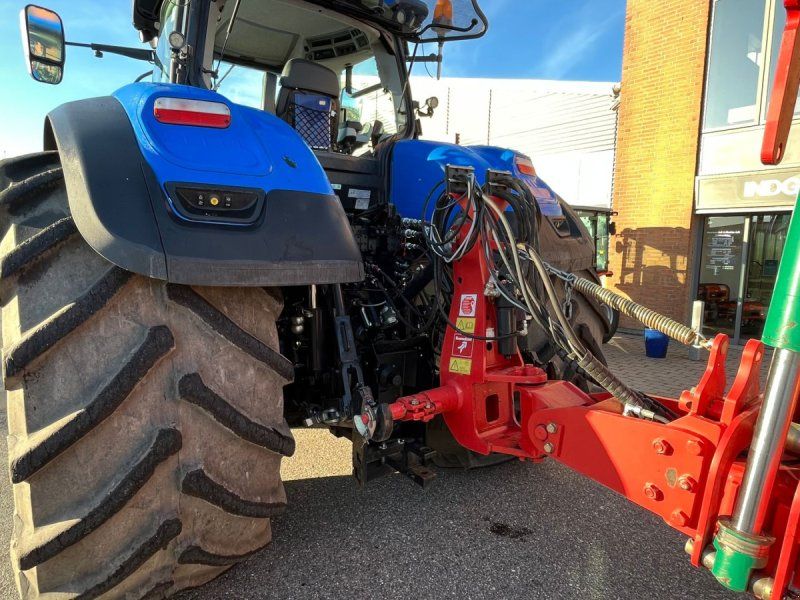 New Holland T7.315 HD AutoComand