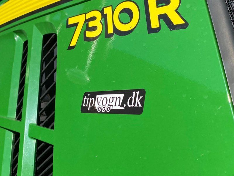 John Deere 7310R
