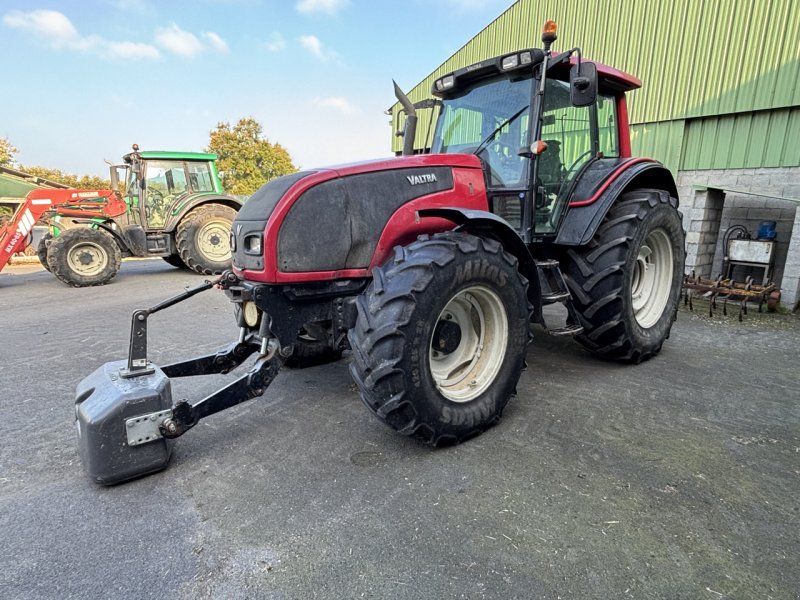 Valtra T121 Hitech