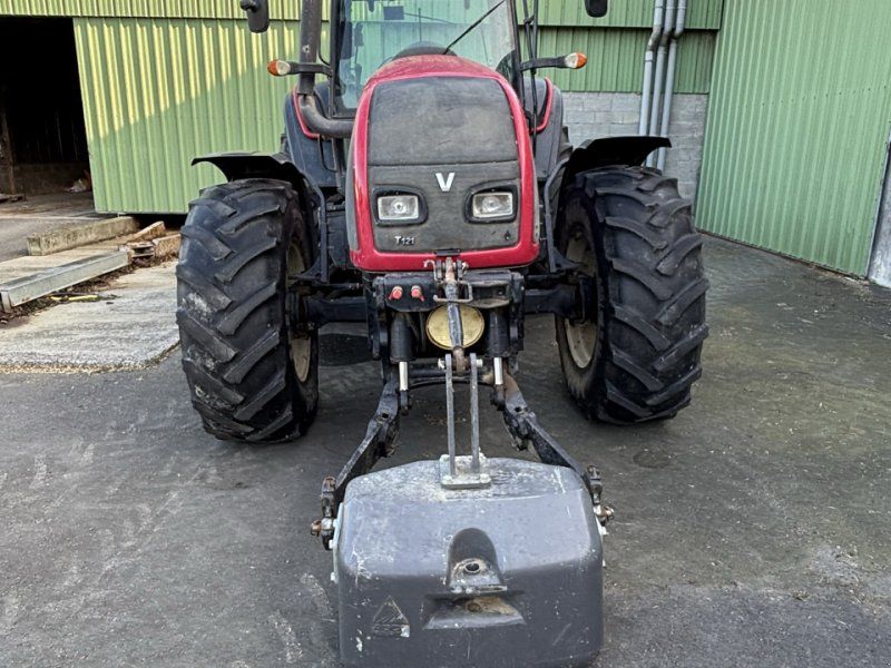 Valtra T121 Hitech