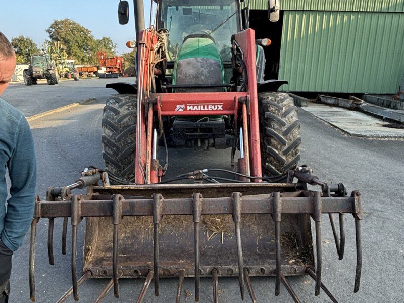Valtra N92 HI