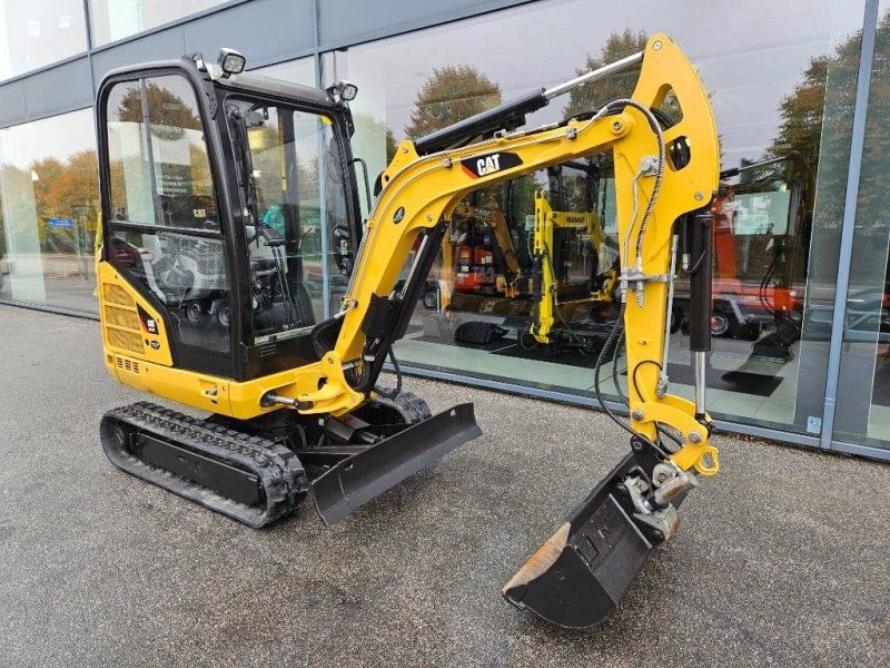 Cat 301.7 D