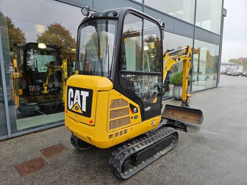 Cat 301.7 D