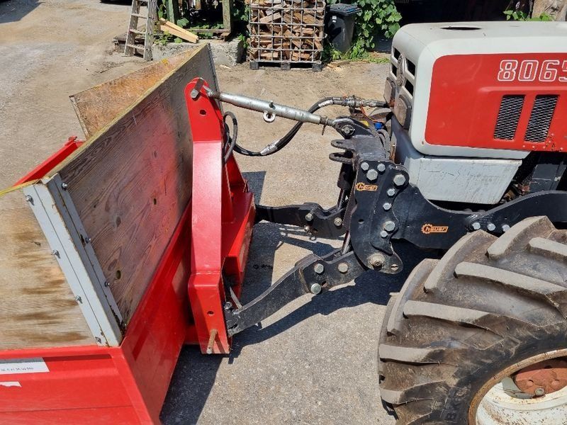 Steyr 8065