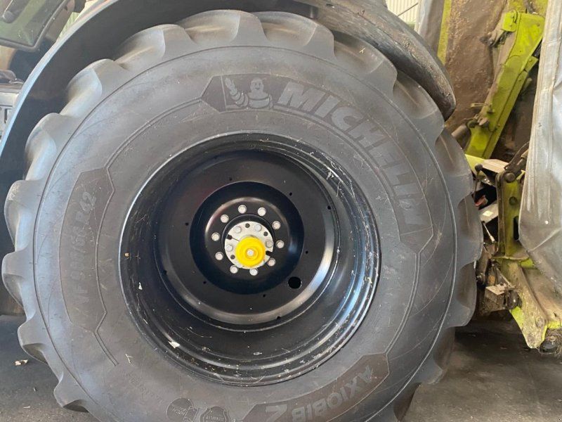 Case IH TUM 340 AFS
