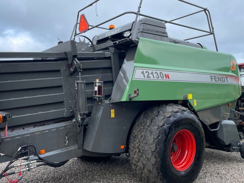 Fendt 12130N Bigballepresser 12130N inkl Parkland 5 ballet Ballevogn