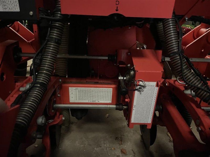Kuhn Manager MAXIMA 3 INKL FRONT TANK TF1512 VELHOLDT