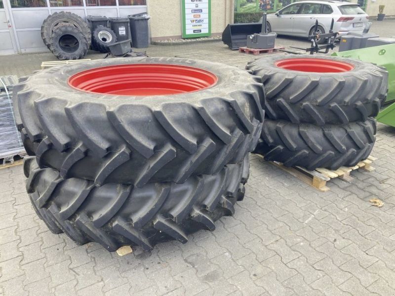 Mitas 420/85 R28 + 480/80 R46