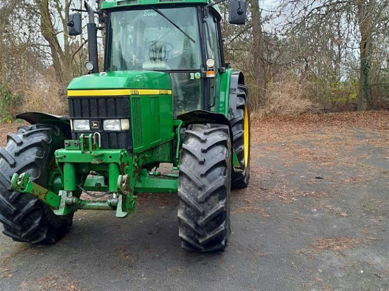 John Deere 6610 m/Frontlift