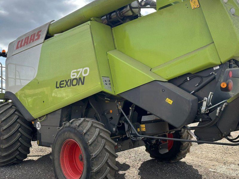 Claas LION 670 Incl skærebord. Laser Pilot. Ring til Ulrik på 402555